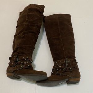 🍁Brown suede boots! Size 7